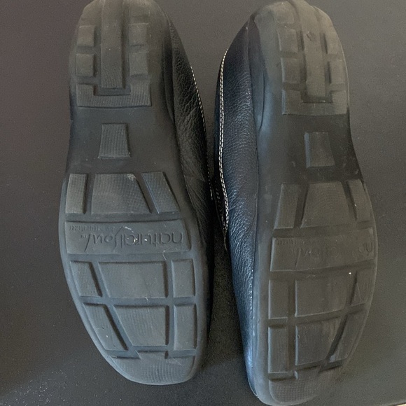 Naturilizer Slip on Comfort - Picture 3 of 7